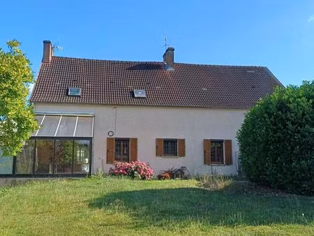 propriété avec potentiel : maison avec dépendance habitable et terrain de 1500m²