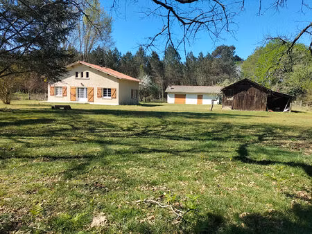 maison 4 pièce(s) 106 m²