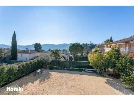 maison/villa t6 de 120 m2 à marseille 13011