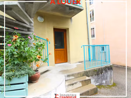 appartement voiron - 3 pièces - 40 m²