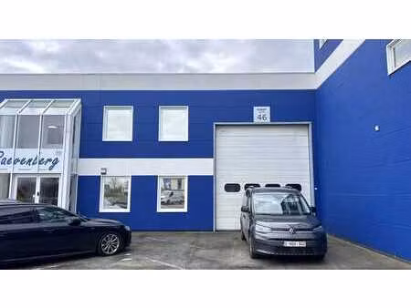 espace de stockage à louer dans le parc industriel de drong