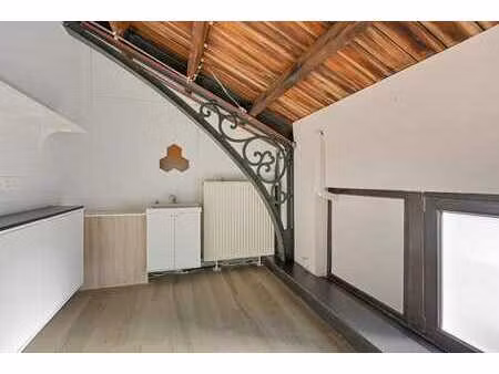 te huur: handelspanden op een prachtige locatie in mechelen