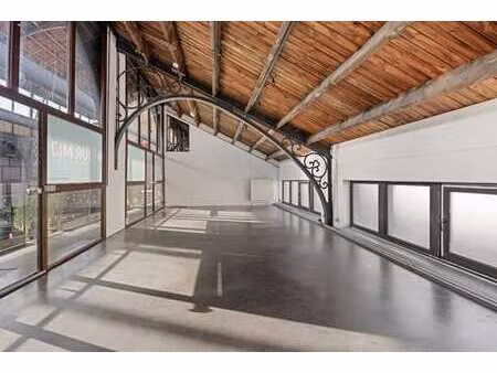 te huur: handelspanden op een prachtige locatie in mechelen