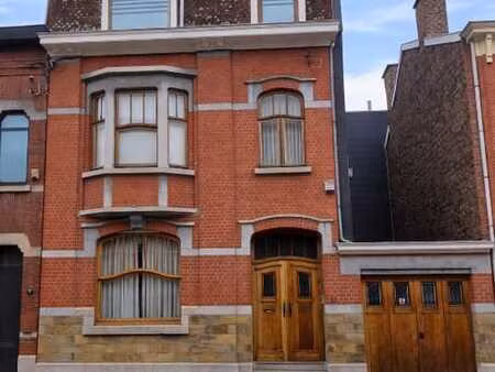 maison de maître au coeur d'herstal