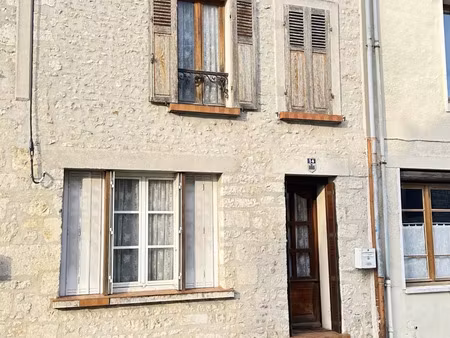 vente maison 6 pièces 106 m² château-landon (77570)