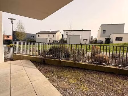 location appartement 2 pièces à noyal-sur-vilaine (35530) : à louer 2 pièces / 49m² noyal-