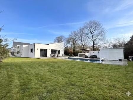 vente maison piscine à saint-lyphard (44410) : à vendre piscine / 170m² saint-lyphard