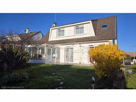 maison 6 pieces - 3 chambres + bureau - 2 sdd - sous sol tot