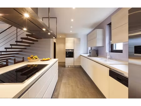 vente appartement 5 pièces 137 m² à puteaux (92800)  1 509 000 €