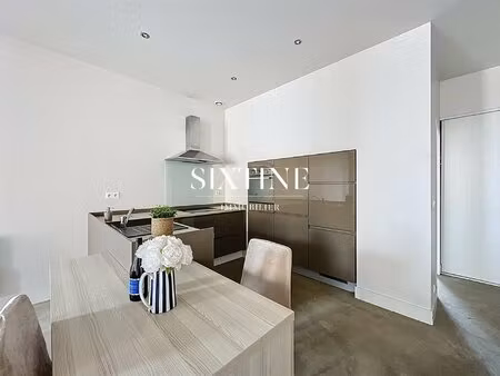 appartement t2 avec belle hauteur sous plafond