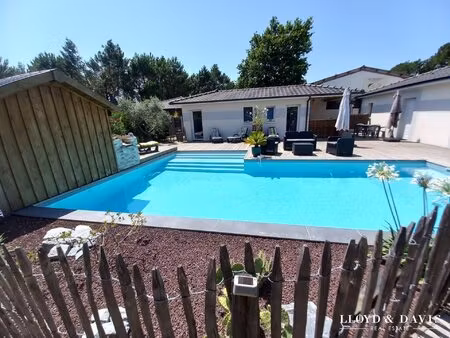 lacanau - maison contemporaine avec piscine et dépendance
