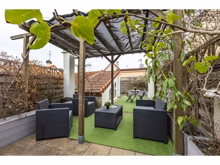 maison 6 pièces - 196 m²