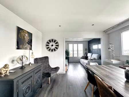 beau t3 lumineux avec garage et cave  lanester