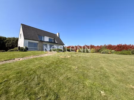 maison traditionnelle à vendre à moreac 5 chambres avec 5 000 m² de jardin