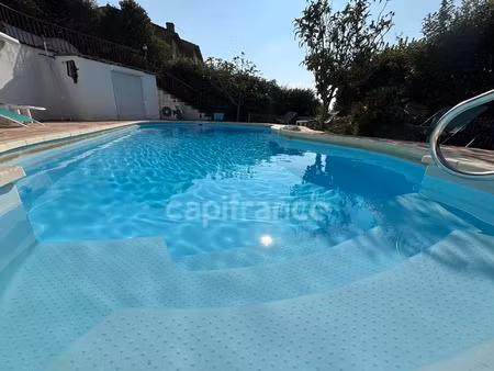 vente maison 8 pièces 192 m² roquebrune-sur-argens (83380)