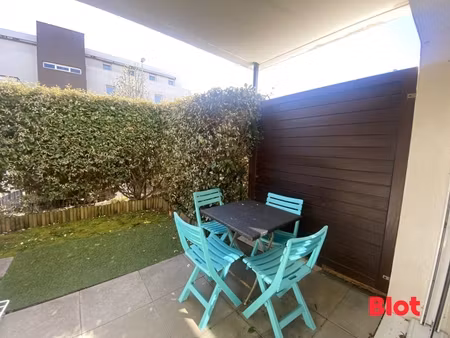 a louer - t2 meuble avec terrasse