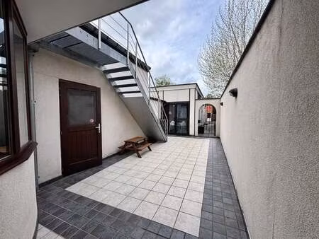 bien professionnel à louer à zonhoven € 995 (ln8hn) - era nobis (zonhoven) | zimmo