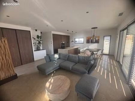 maison contemporaine de 2025