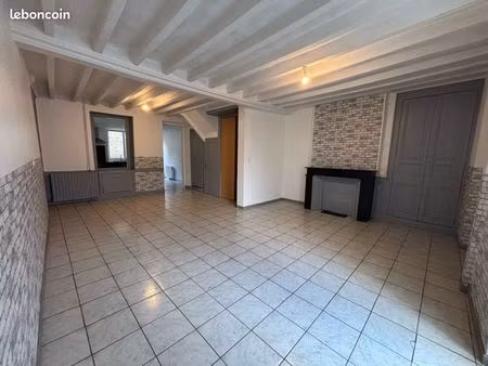 maison de ville à louer