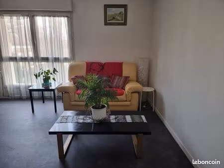 f2 meublé centre bourg montevrain