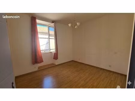 appartement t4 de 100 m2