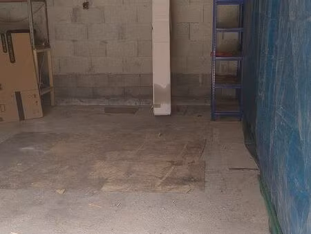 location garage ou garde meuble