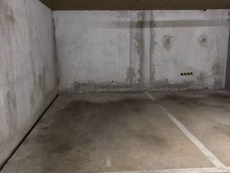 place parking sous sol