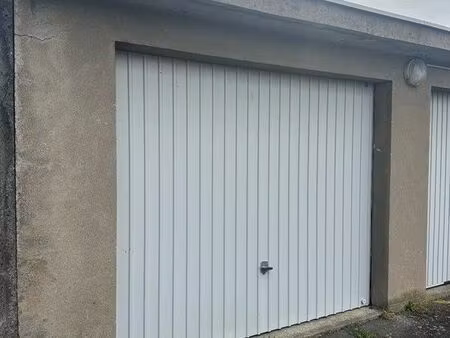garage à louer