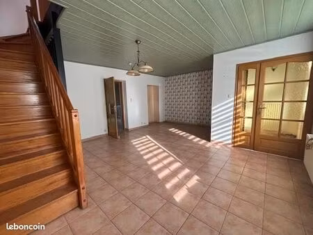propriété 3 pièces 78 m²