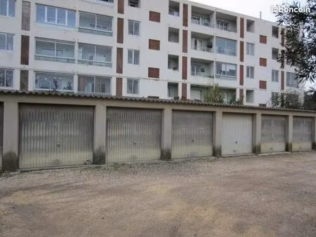 garage/box 12 m² la seyne sur mer