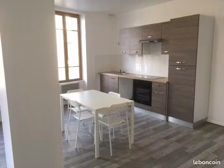 agréable t2 duplex de 69m2