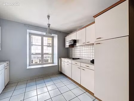 appartement 3 pièces 57 m²