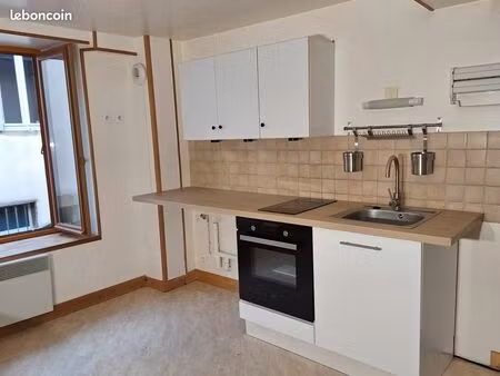 appartement t2 sauxillanges centre