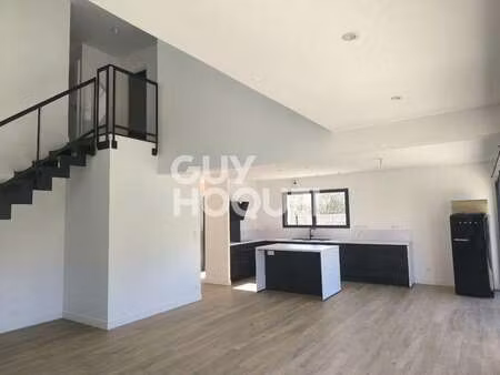 location maison à elven (56250) : à louer / 130m² elven