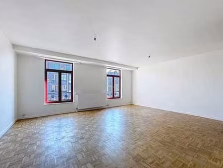 appartement non meublé de +/-101m2 - 2 chambres