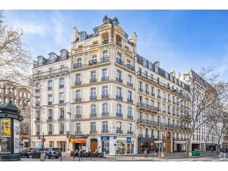 vente commerce 11 447 m²