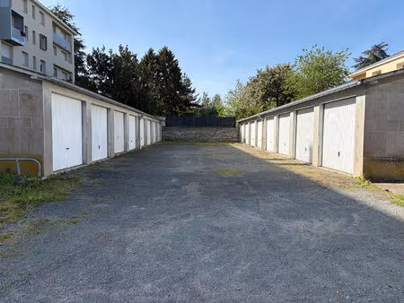 a vendre 16 garages férmés angers  secteur belle beille  saint nicolas