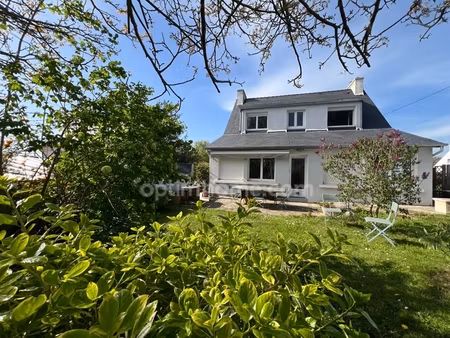 trégunc: proche du centre ville  maison de charme  4 chambres entièrement rénovée