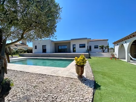 maison à vendre proche d'uzes (30) superbe villa contemporaine de plain-pied avec piscine 