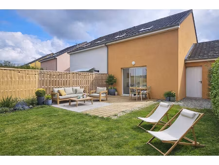 maison f4 rénovée 80 m2 garage jardin clos village a