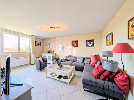 appartement 85m2 avec terrasse+cave et garage