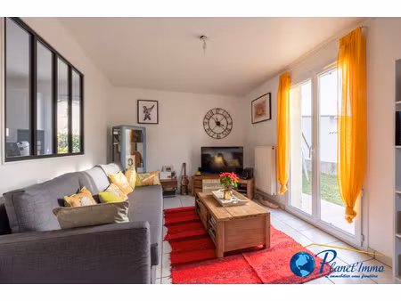 veauche maison de 100m2 avec garage et piscine