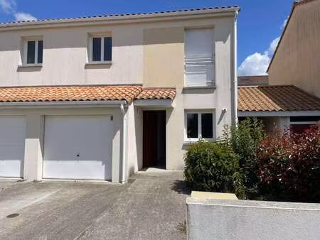location maison au pellerin (44640) : à louer / 80m² le pellerin