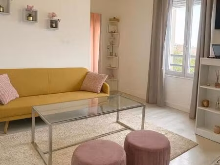 joli t2 à persan proximité gare. cave et parking fermé et sécurisé