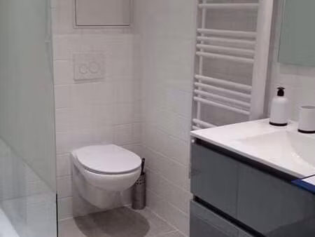 location appartement 3 pièces à coutras (33230) : à louer 3 pièces / 55m² coutras