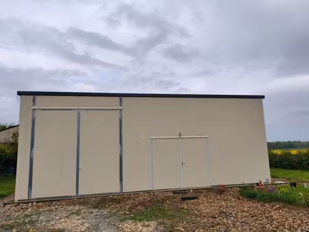vente locaux professionnels 1 pièce 81 m² à chuelles (45220)  99 800 €