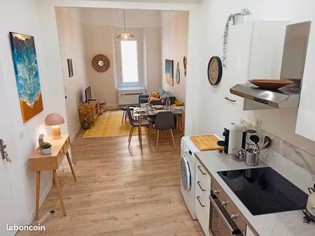 t3 meublé centre rue fougasse proche plages  calanques et vieux-port  iut