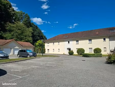 t2 de charme au coeur de morestel