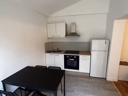 maisonnette 1 chambre meublée