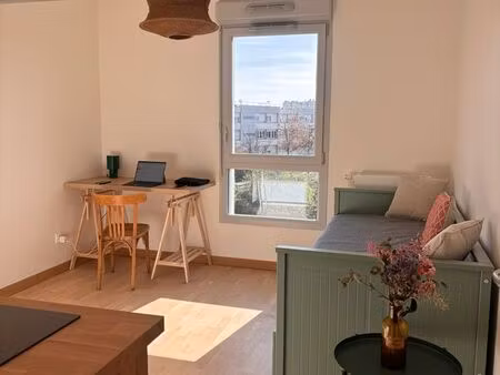 studio meublé 23 m² - saint-priest (tram alfred de vigny)